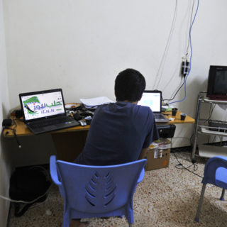 Internet back up in Syria after 20-hour outage